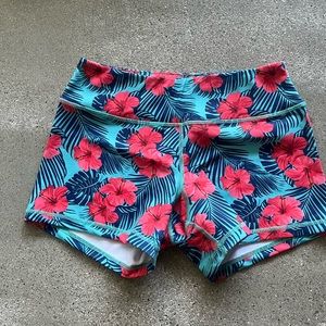 Born Primitive Booty Shorts XS